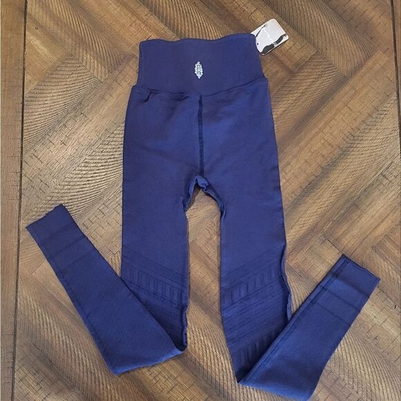 NWT! Free People Leggings Gone Adrift Blue XS - $128 MSRP - Picture 5 of 8